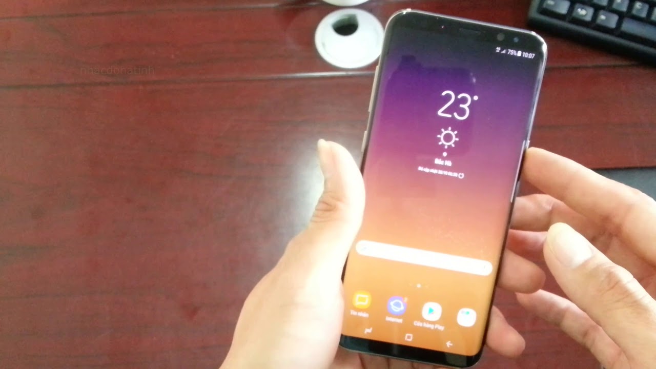 Hướng dẫn tháo lắp Sim Samsung Galaxy S8 Plus