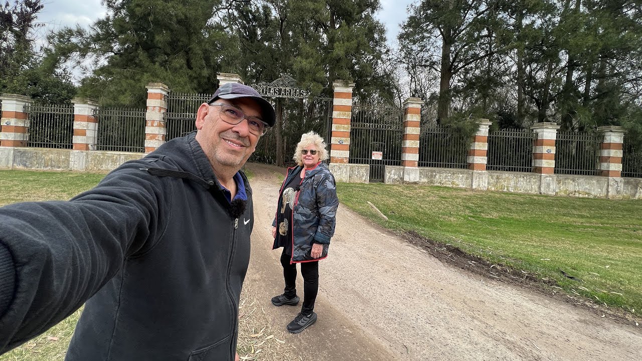 UNA RUTA ATRAVIESA LAS ARMAS. Un pueblo de 500 habitantes cerca de Maipu - Buenos Aires