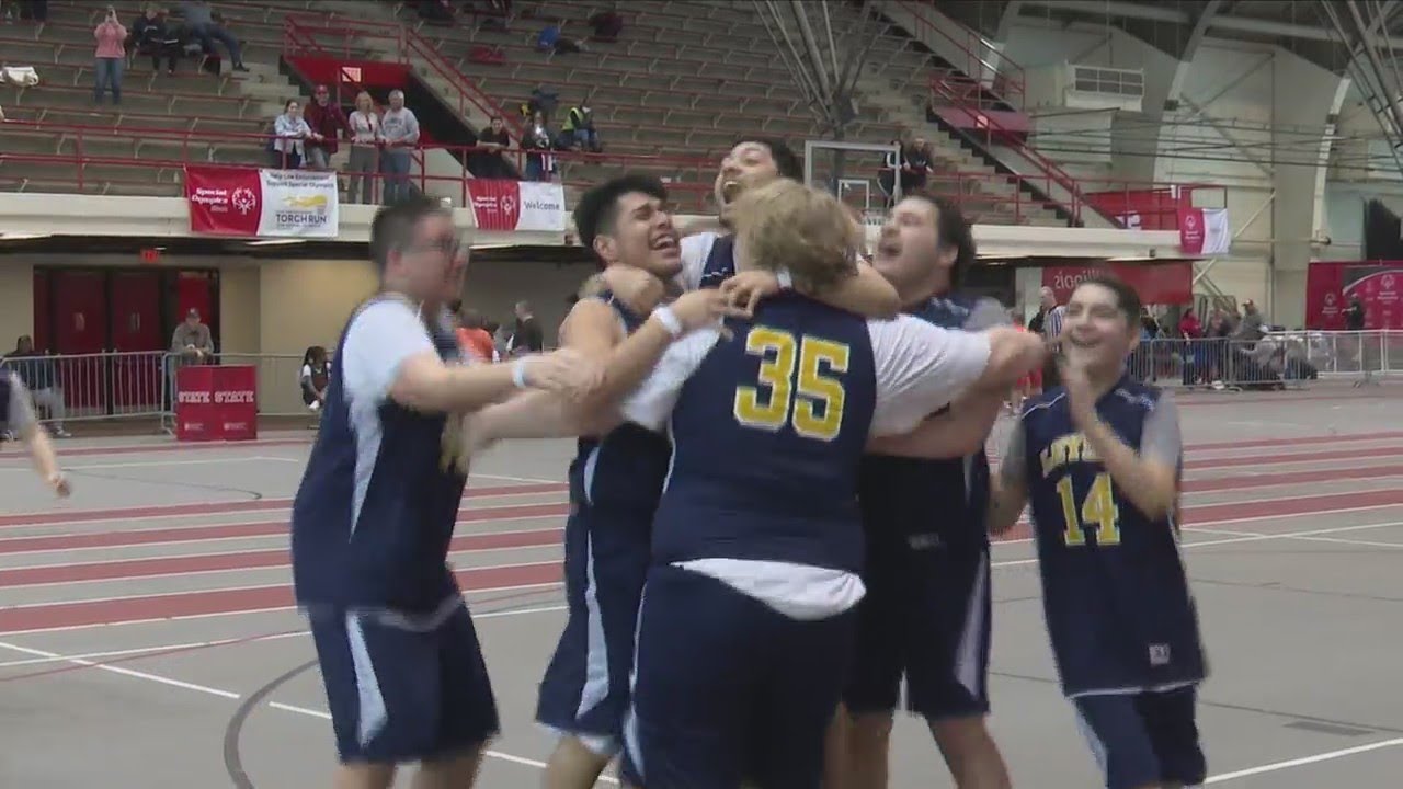 Special Olympics Illinois kick off state basketball tournament