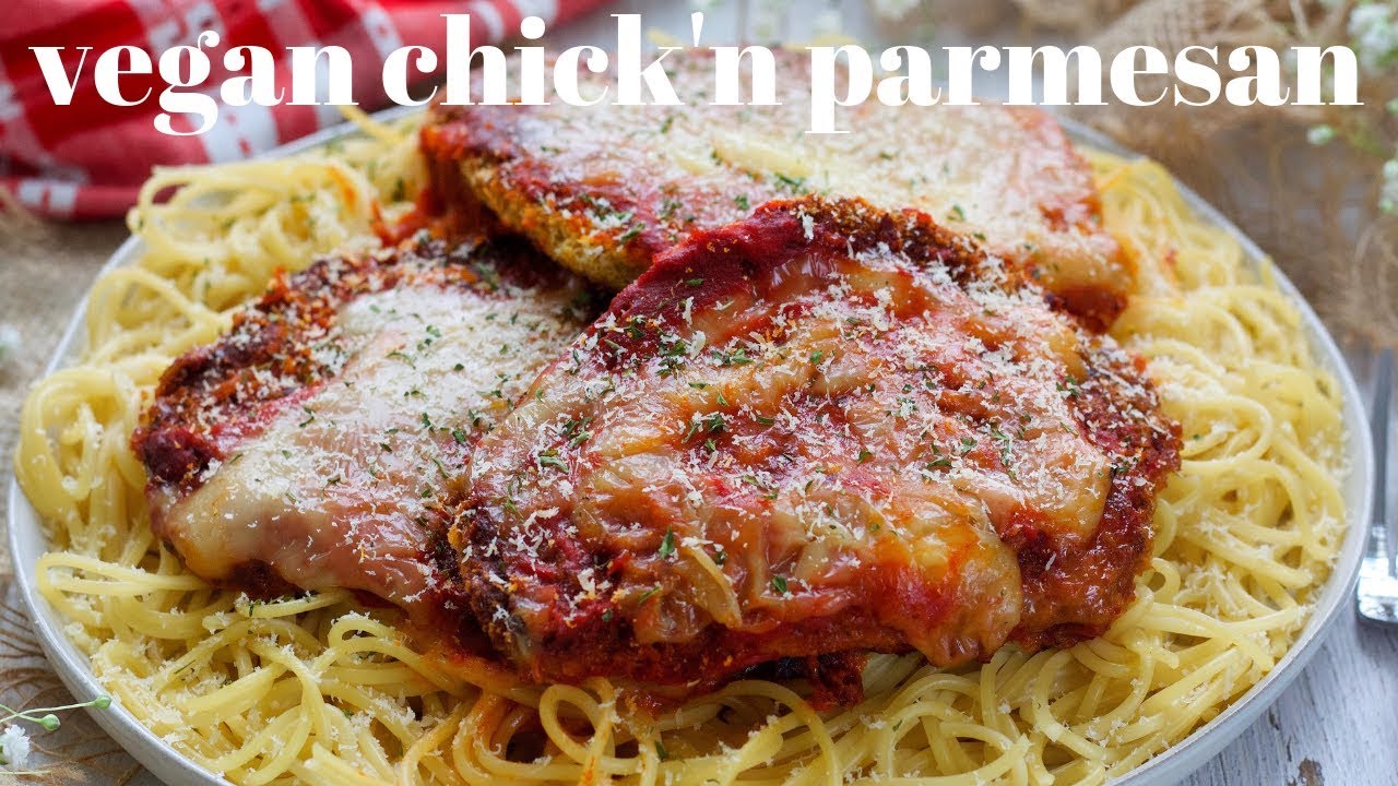 VALENTINE'S DAY VEGAN CHICK'N PARMESAN MADE WITH SEITAN | PLANTIFULY BASED