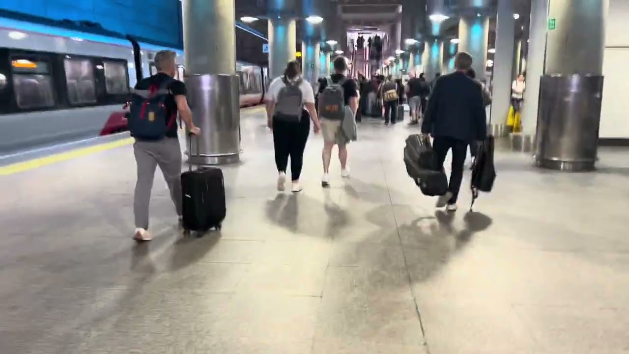 Tottenham Hale station to London Stansted Airport(vlog2)13-09-2023🇬🇧💕