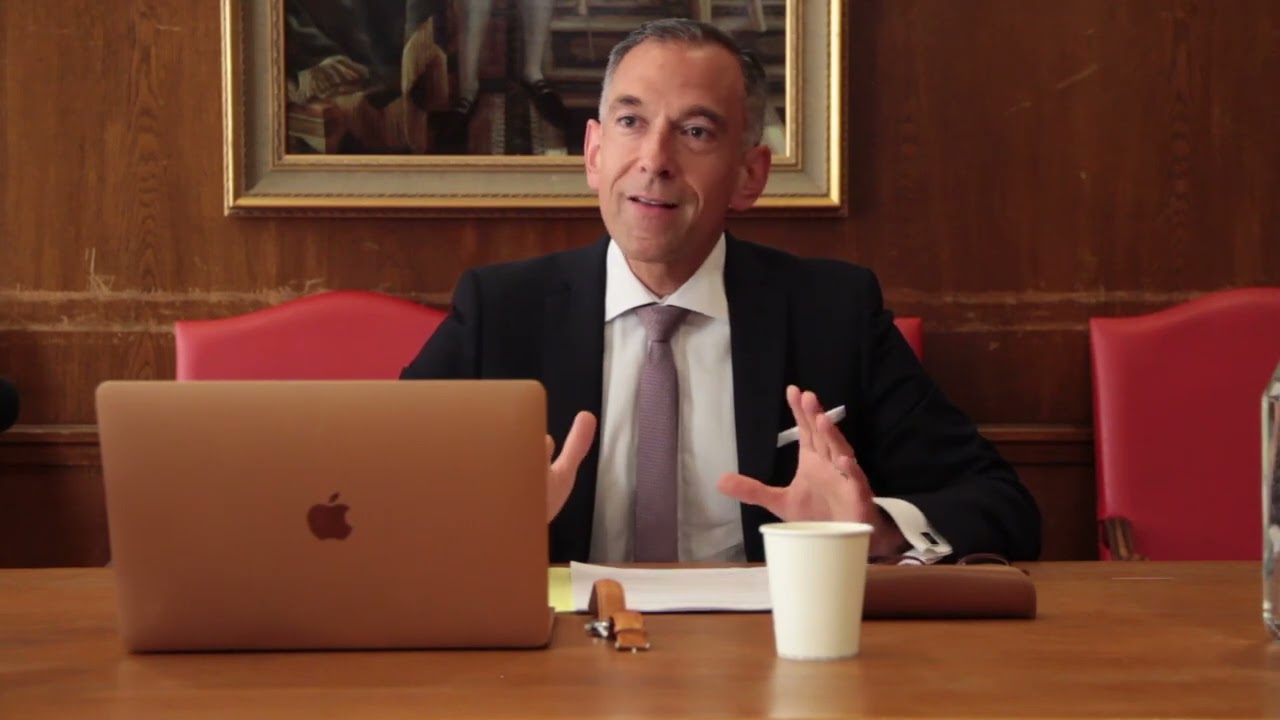 G. TUSSEAU, Ambitions & limites de la méthodologie comparative. L'ex. du contentieux constitutionnel