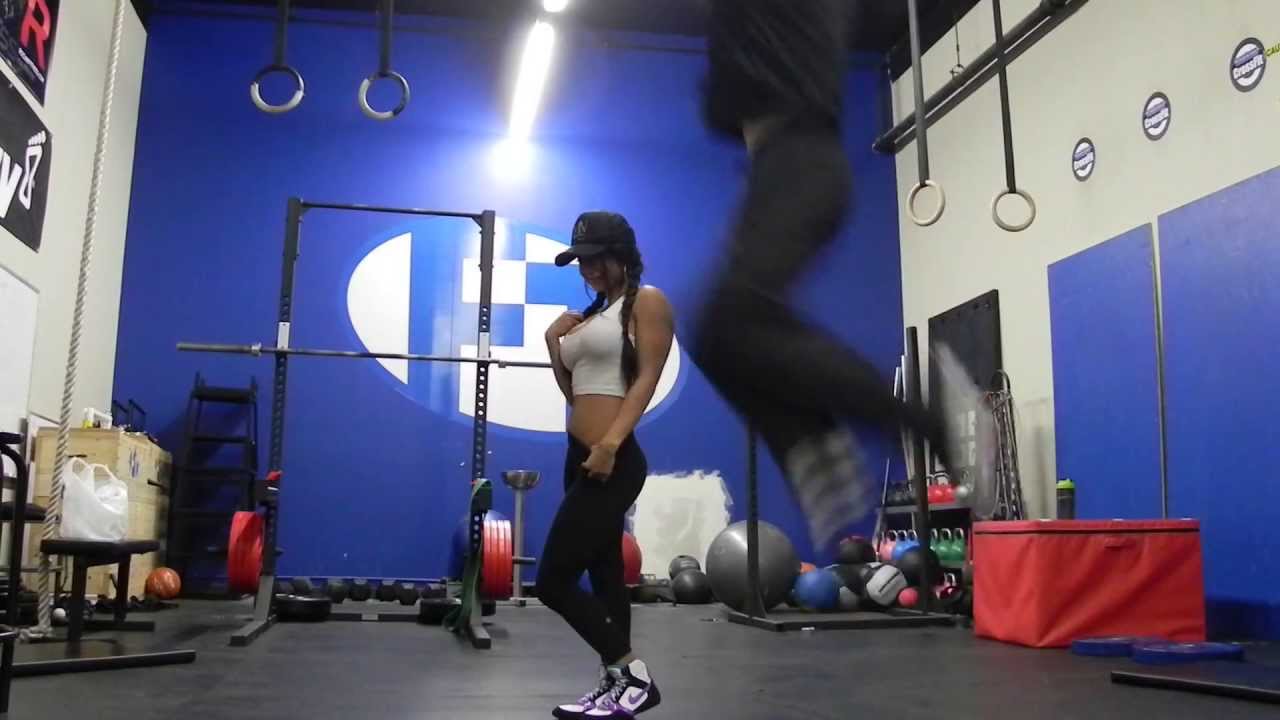 Jumping over Pro Diva Bikini Model - Maii Jun - WBFF Vancouver, Canada