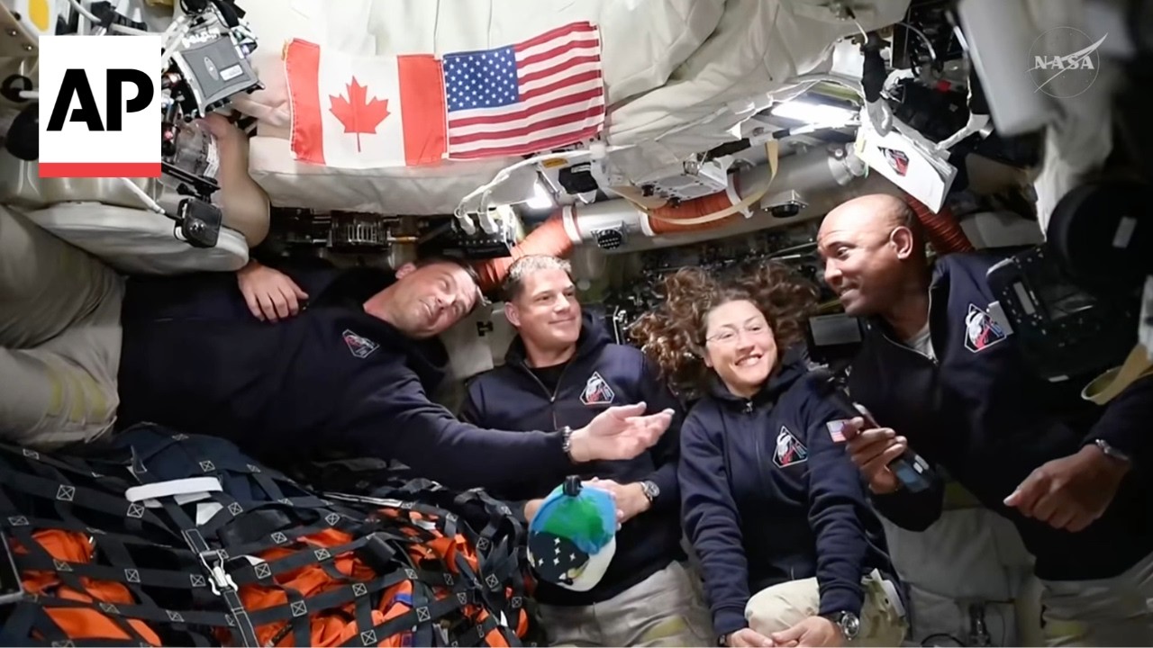 Artemis II astronauts speak with Trump after moon flyby