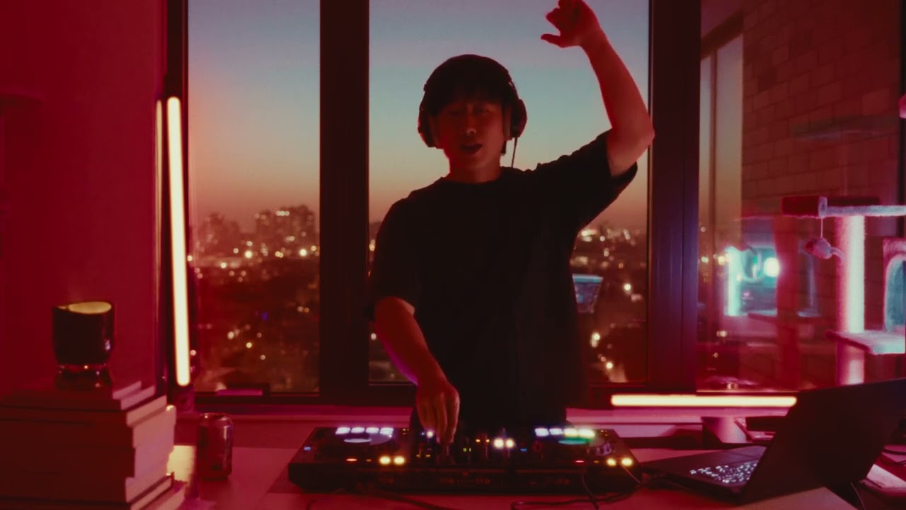 [Techno Realm] Hard Techno / Acid Techno DJ Set