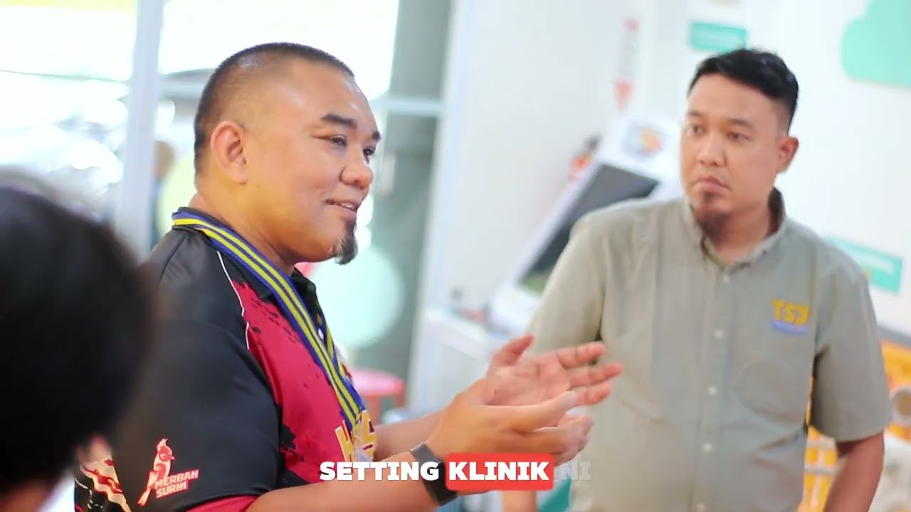 STUDI BANDING DOKTER DARI UNIVERSITI SAINS MALAYSIA KE INDONESIA 