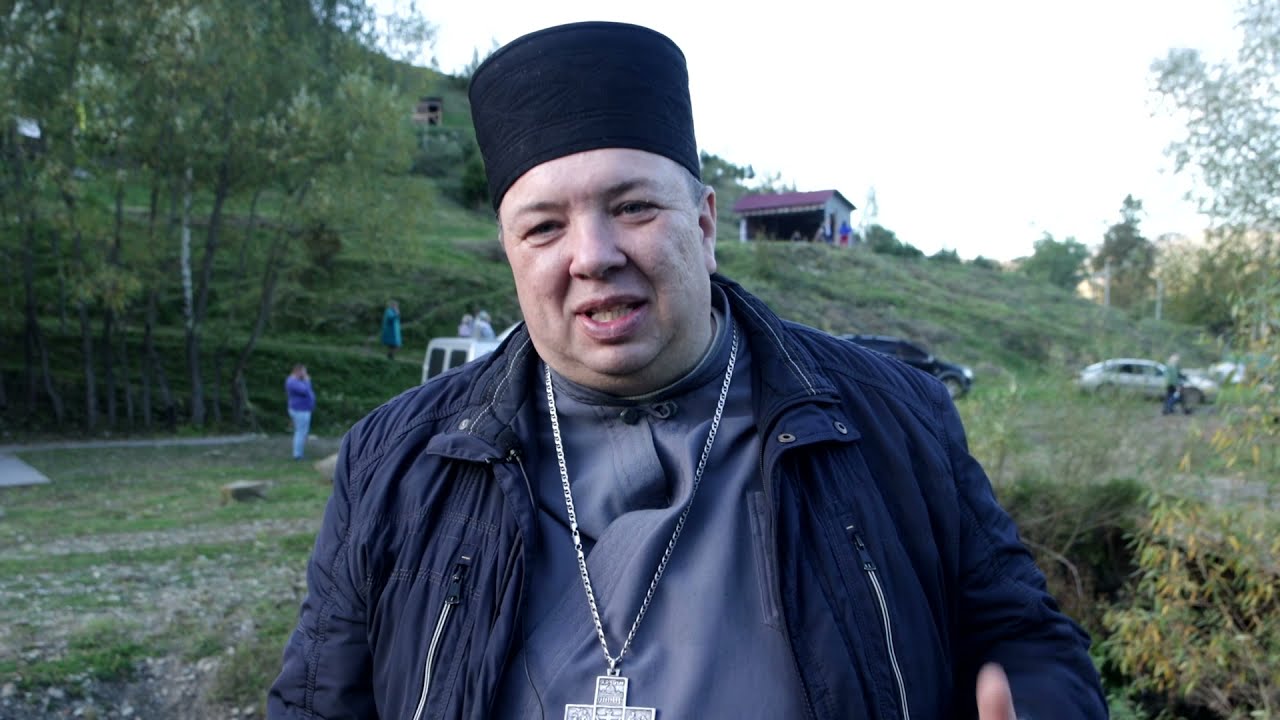 У Довгому Гірському відбулася традиційна Хресна Дорога/ Гора Небесної Сотні