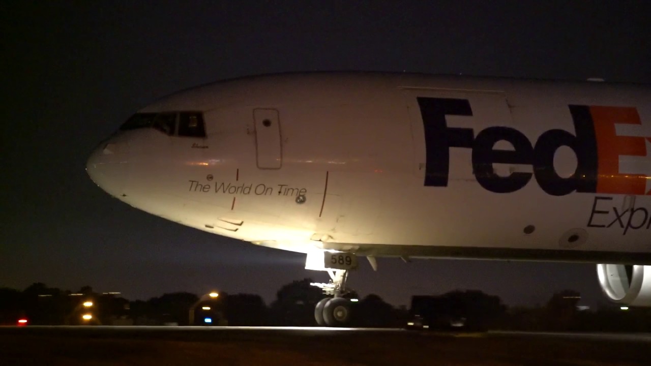 FedEx Morning Rush full video.  Boeing, airbus, 777, md11, md10. Take off, taking off. Airplane