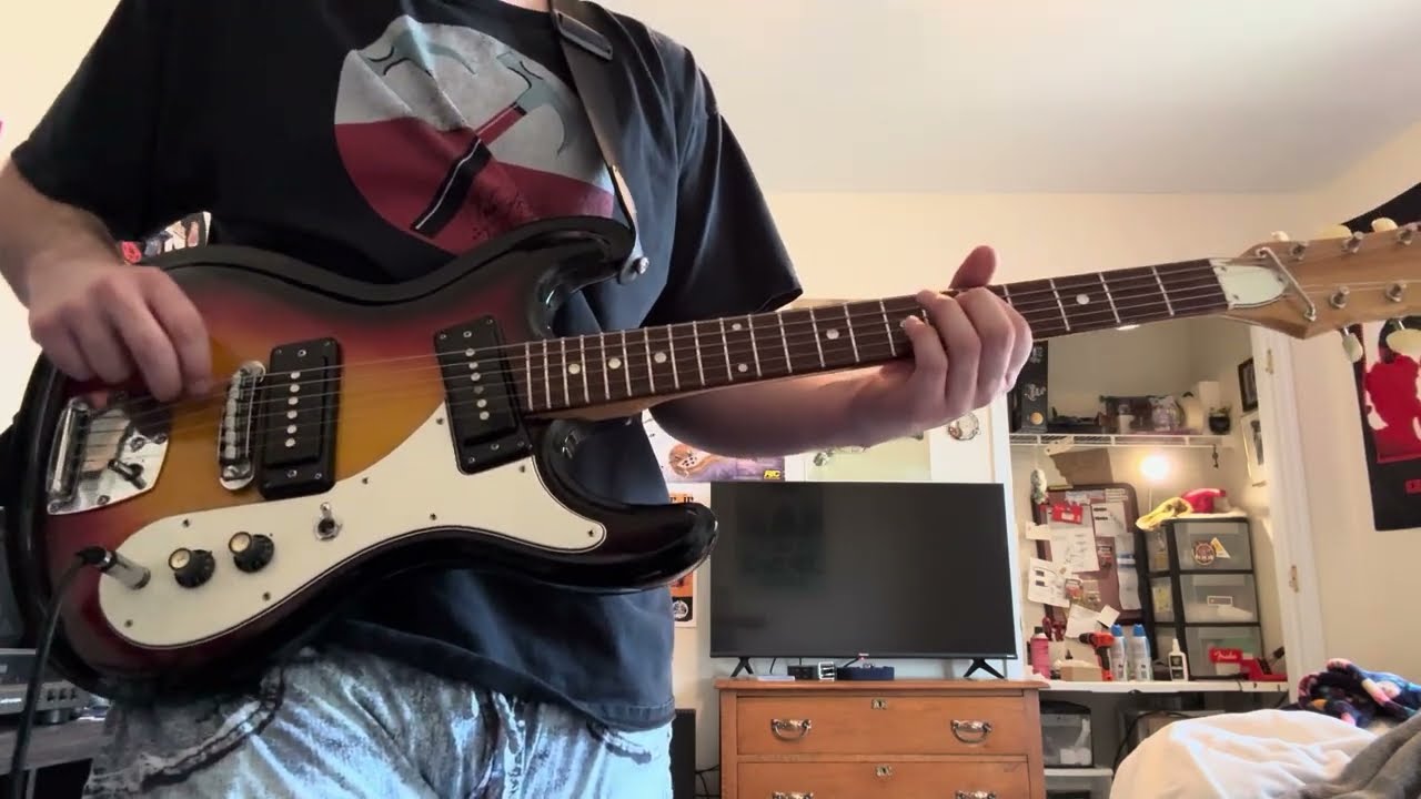 Univox Hi-flier demo / sound possibilities