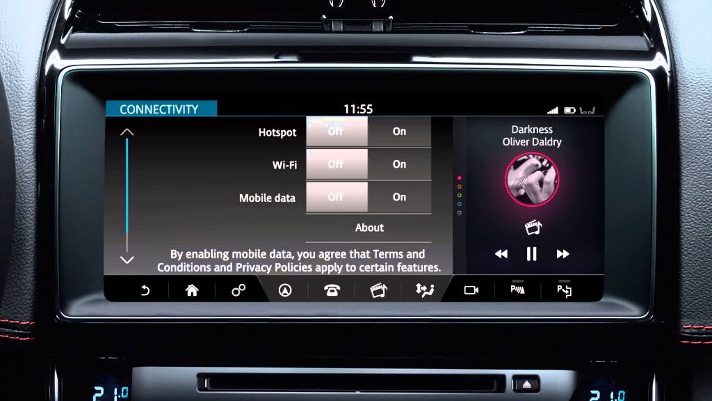 Jaguar XE 2017 | InControl Touch Pro Connectivity
