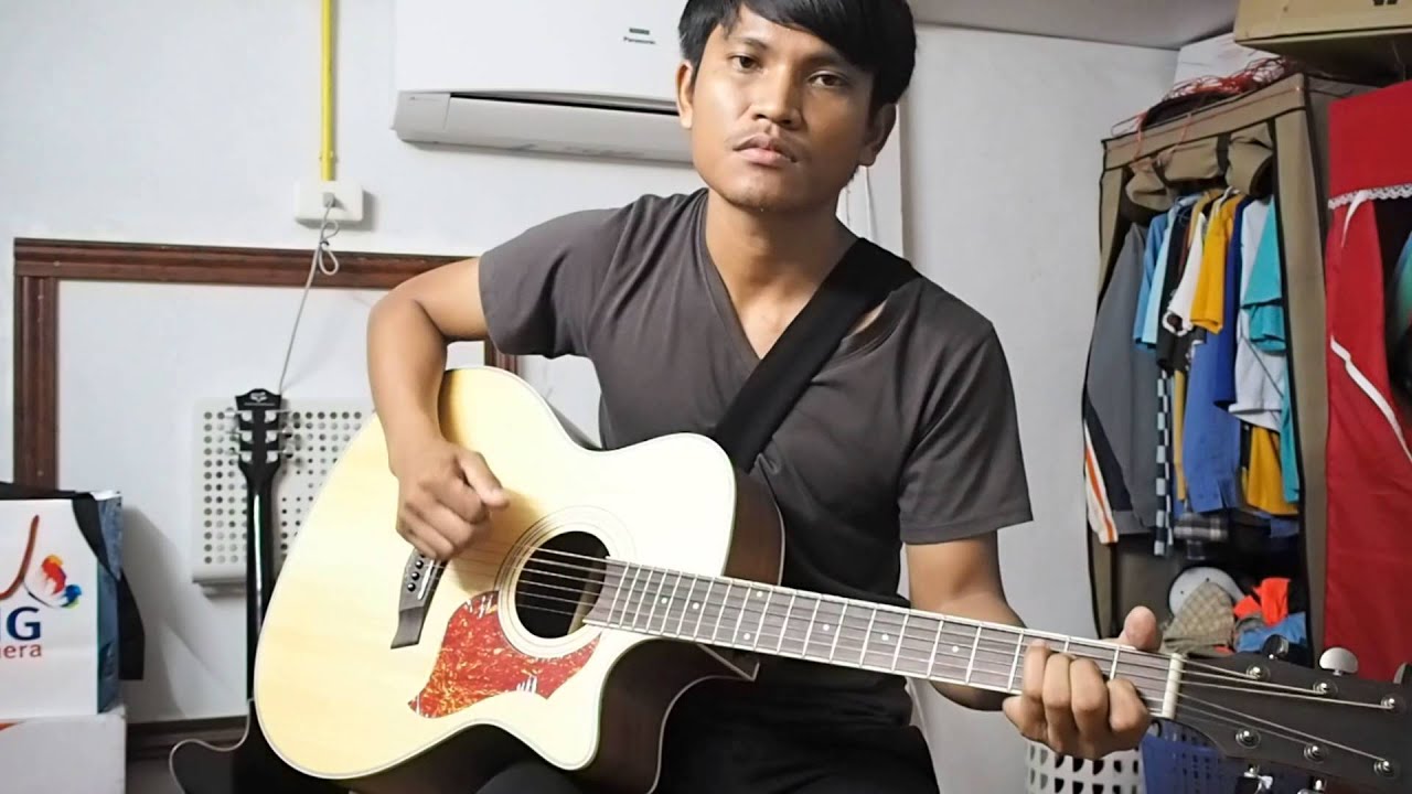 Review Guitar ENYA EAG 40C