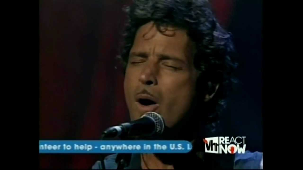 [HD] Audioslave - Doesnt Remind Me (2005 LiVE TV)