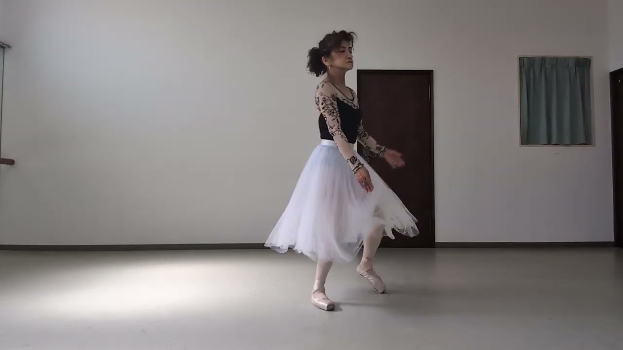 Simda Naoko ballet studio