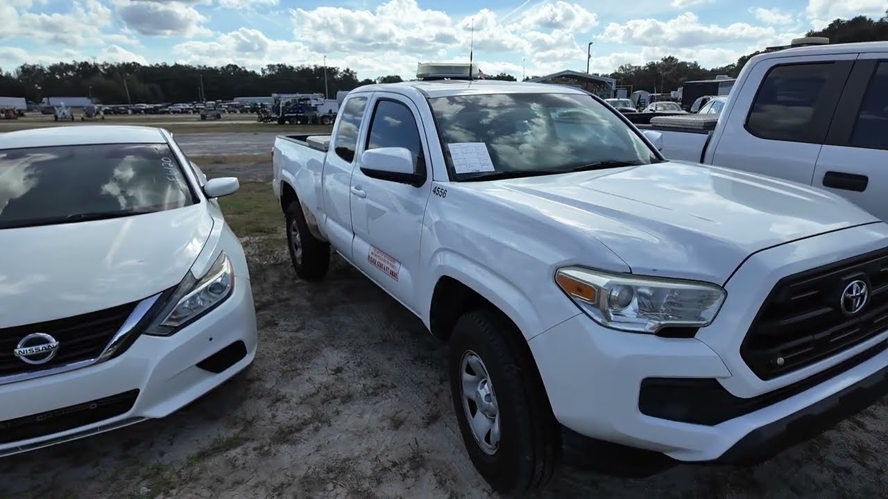 Government Trucks Auctioned NOW until JAN 27th!
