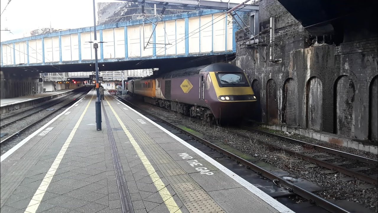 Trains at Birmingham New Street. WCML. 02/01/2026.