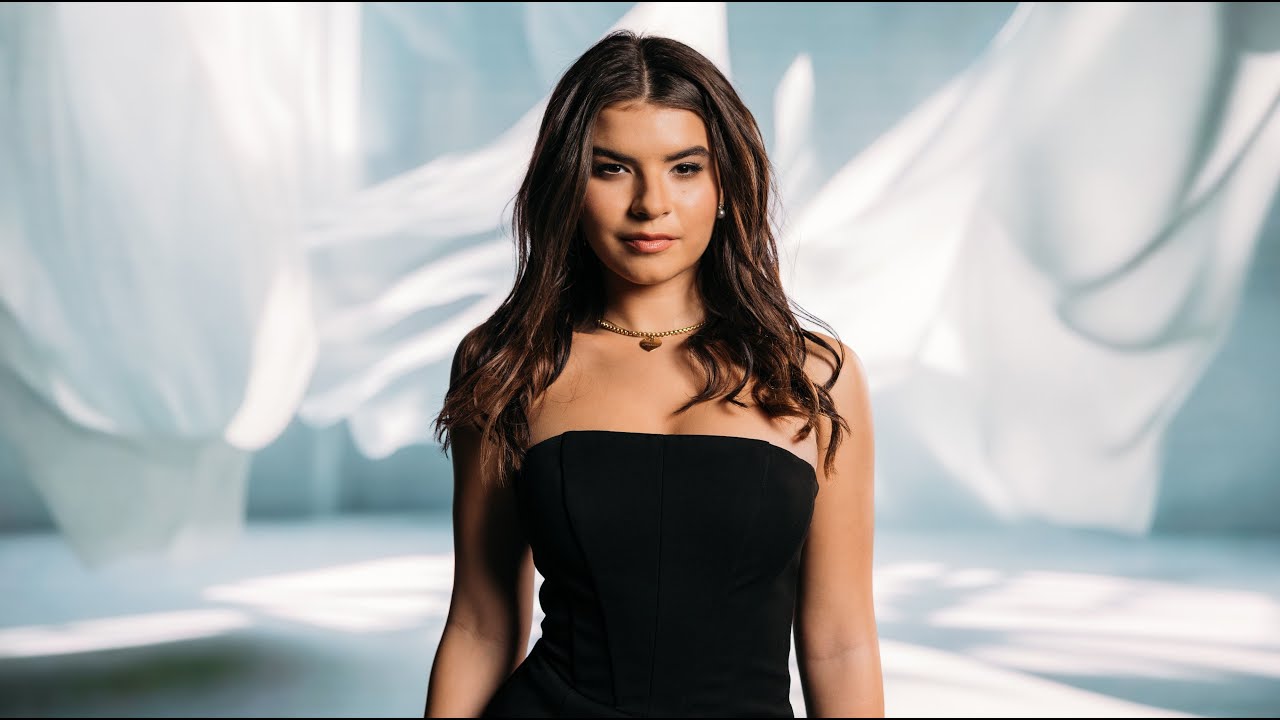 MARIEN - Can't Hide (Official Music Video)