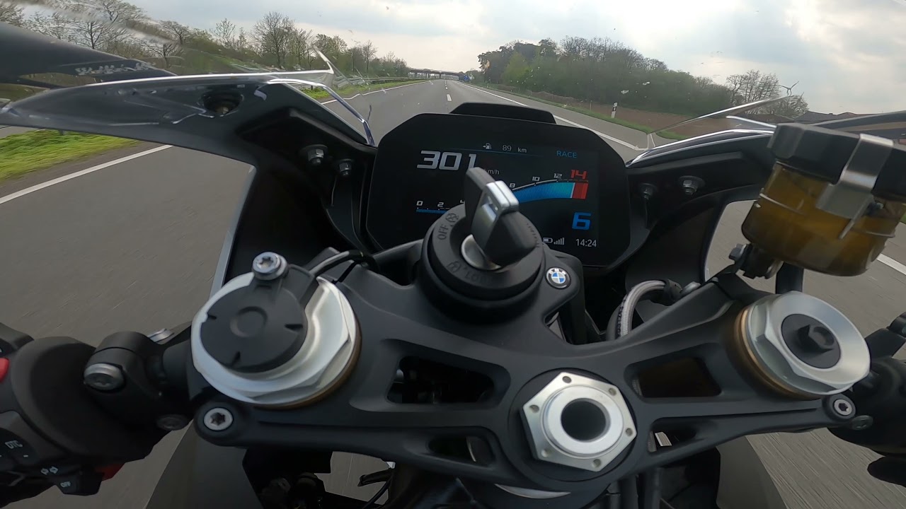 BMW S1000RR 302km/h autobahn