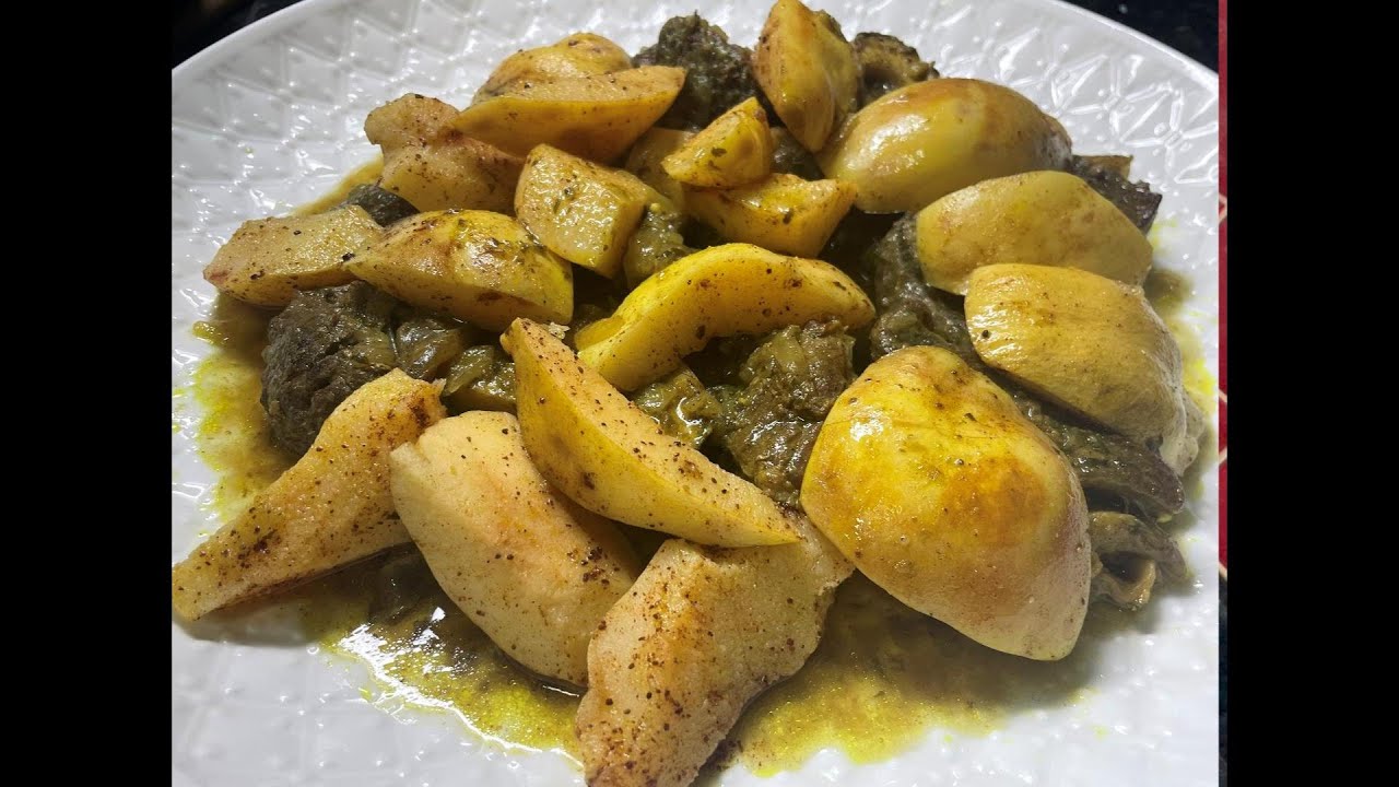 طاجين اللحم بالسفرجل