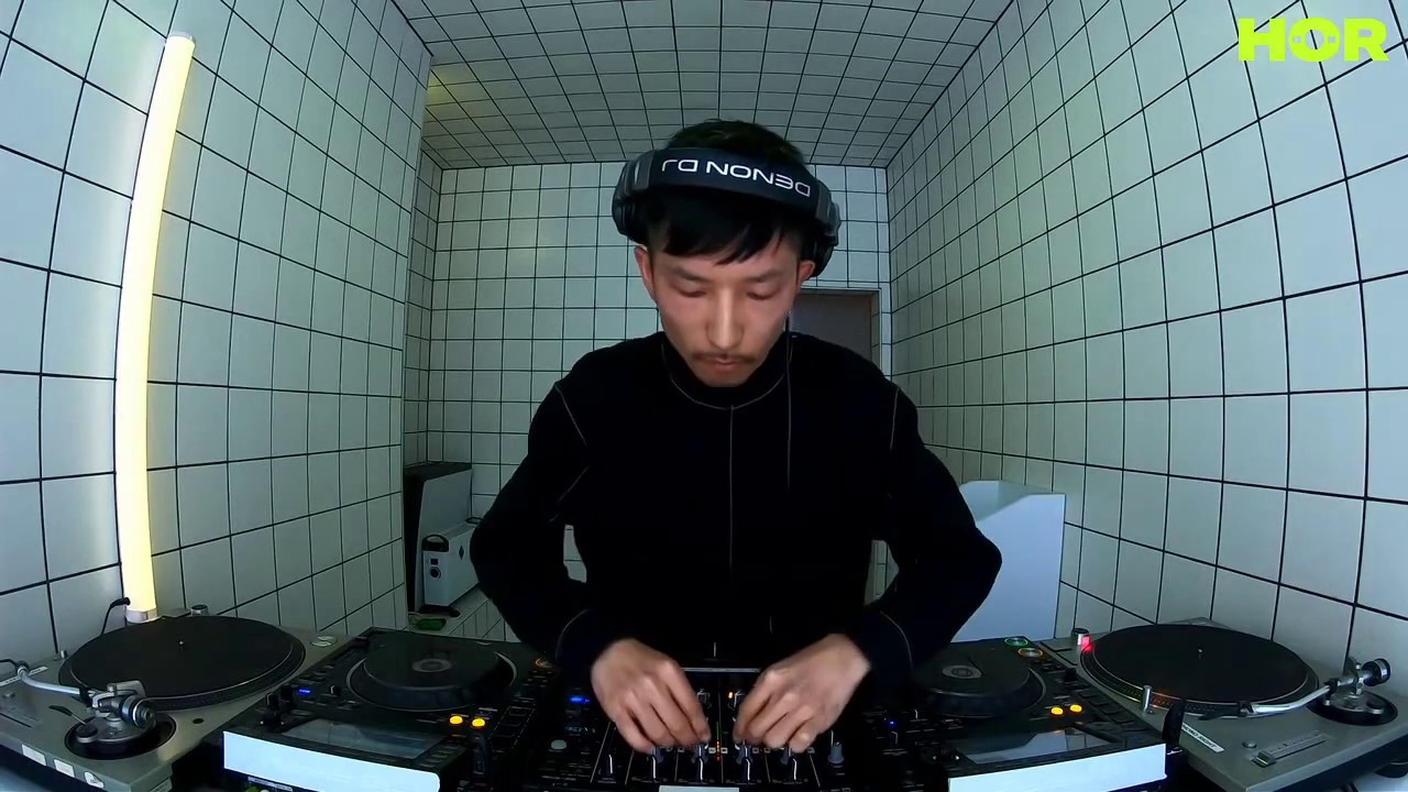 Dry Agency Showcase - Toshiki Shimada / April 21 / 7pm-8pm