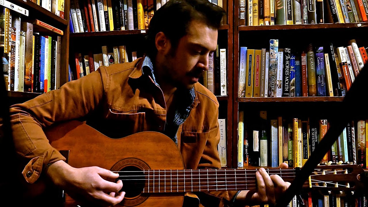 Caiola - Fuji Harvest (Live Acoustic)