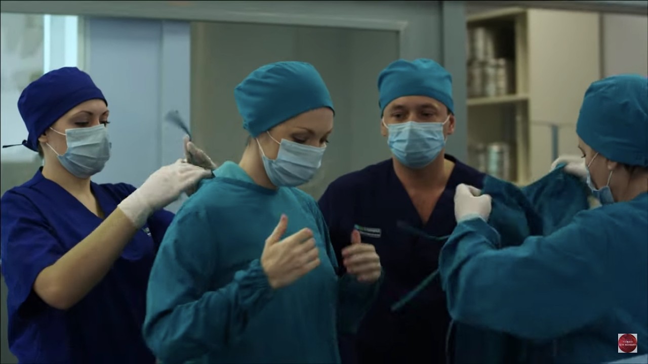 🤯 ОНИ КАЖДЫЙ ДЕНЬ РЕШАЮТ КОМУ ЖИТЬ, А КОМУ НЕТ! КРУТОЙ СЕРИАЛ ПРО ВРАЧЕЙ ЛИСТ ОЖИДАНИЯ ВСЕ СЕРИИ