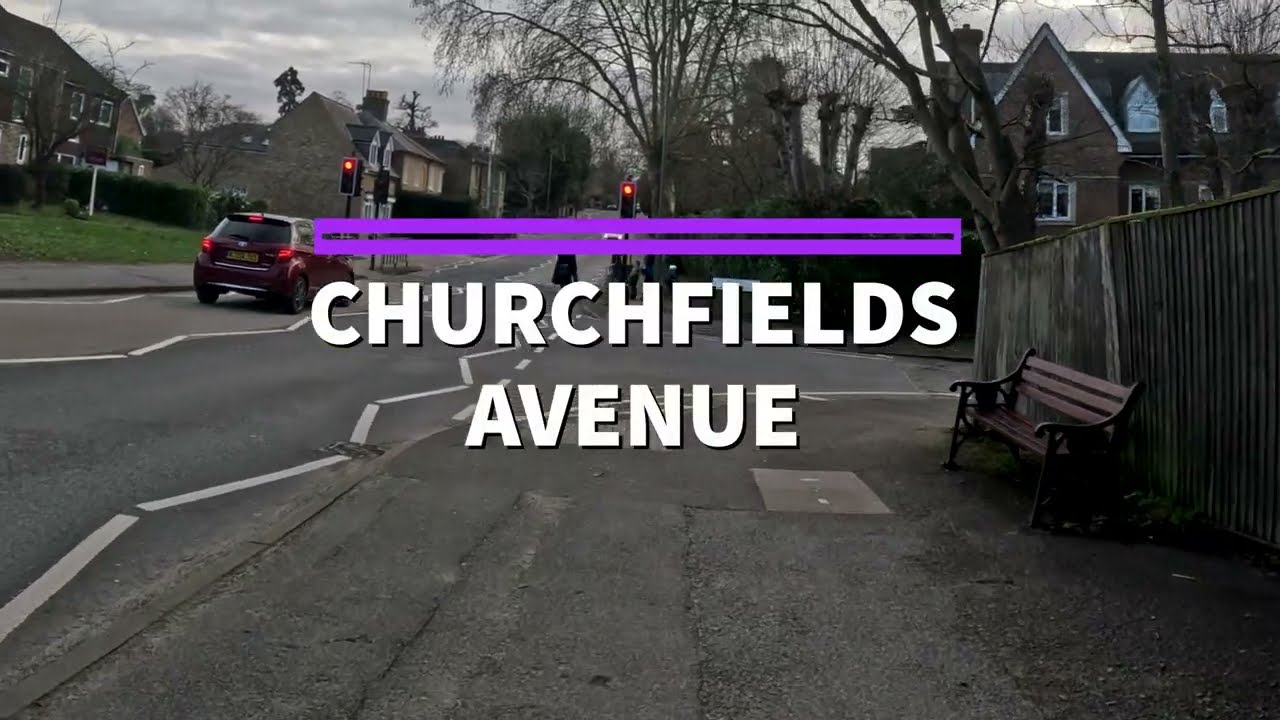 Winter in Weybridge, Surrey - Hill Crest Walking Tour