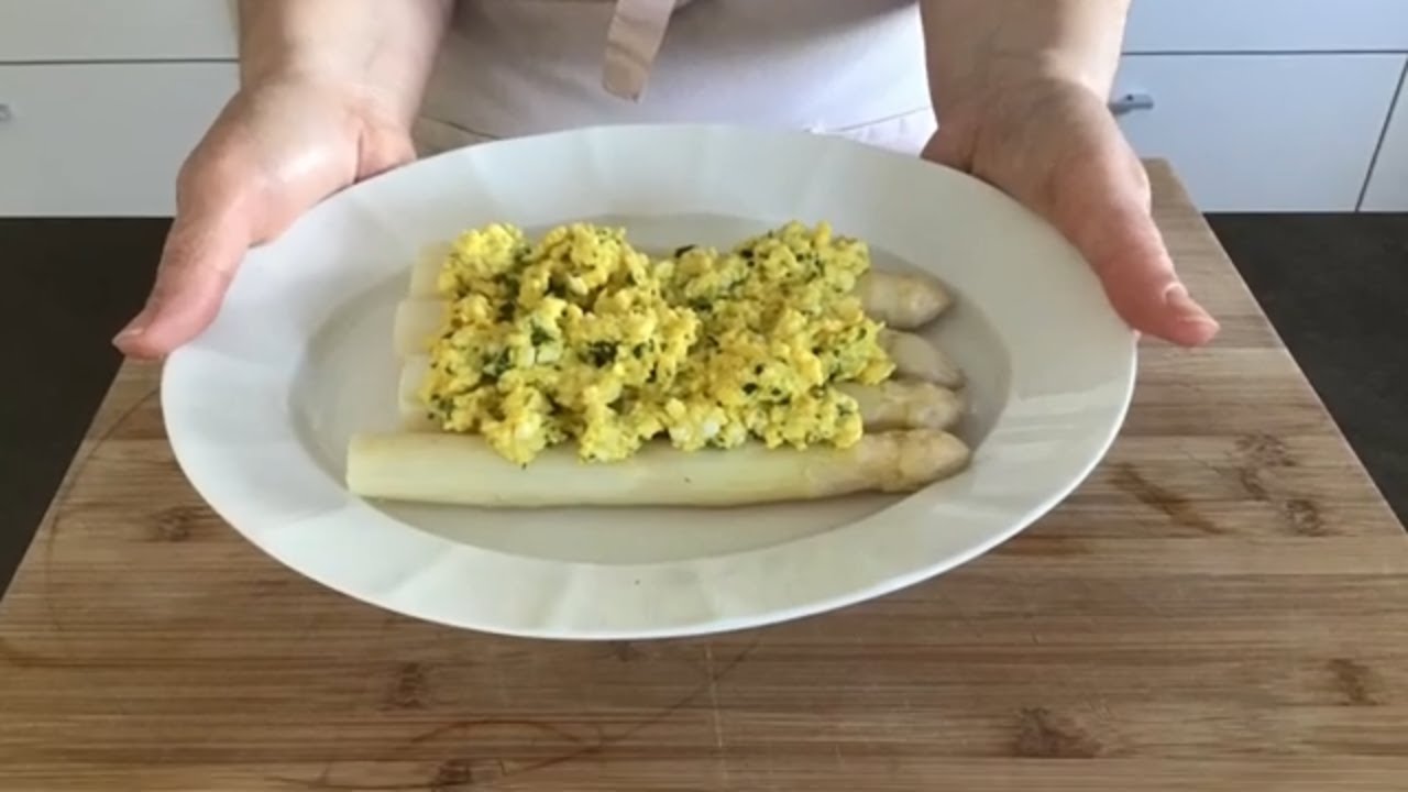 Asparagi bianchi alla 