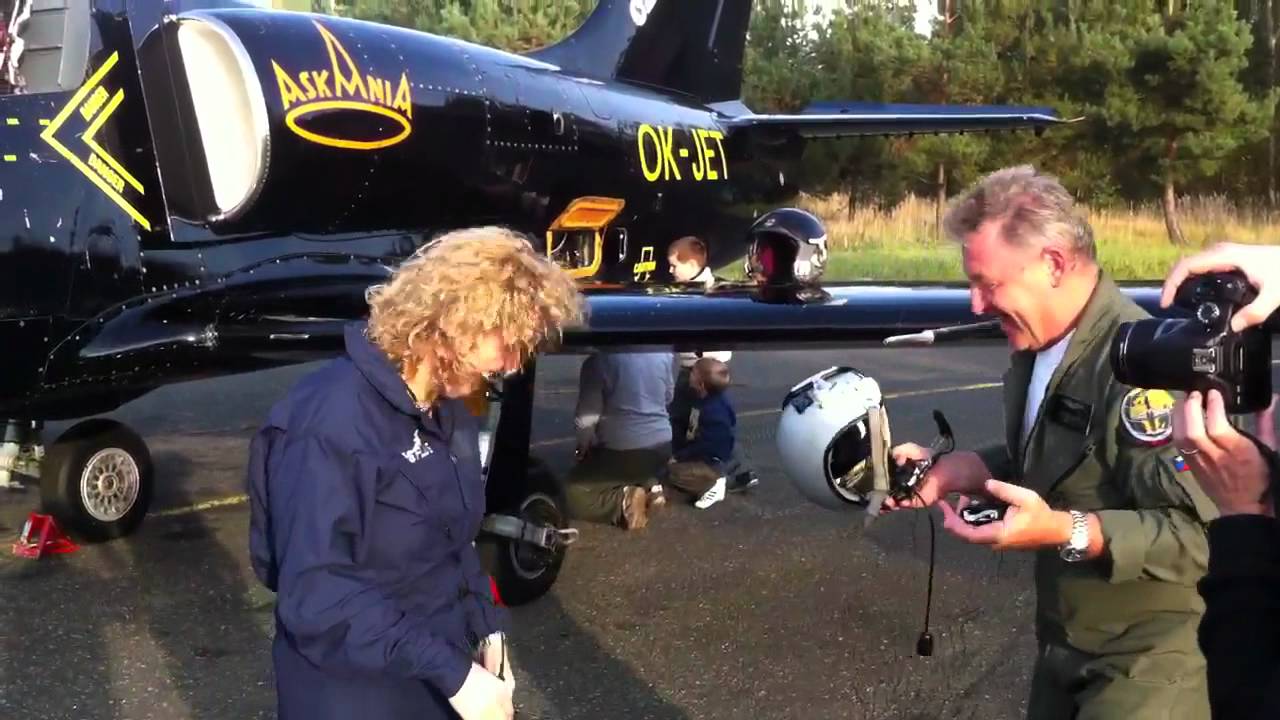 Jet Fighter Rides - Karen in L-39