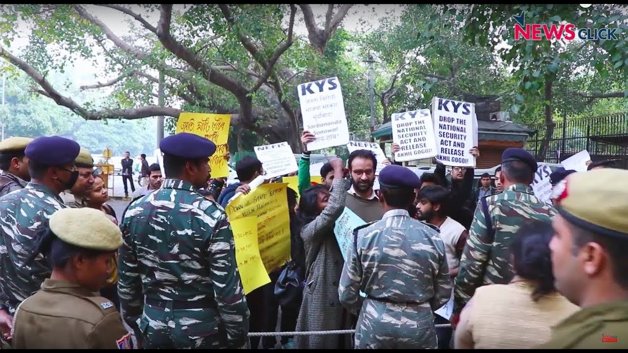 Military Force used to Evict 700 Families in Assam, Protesters Demanding to Know Why