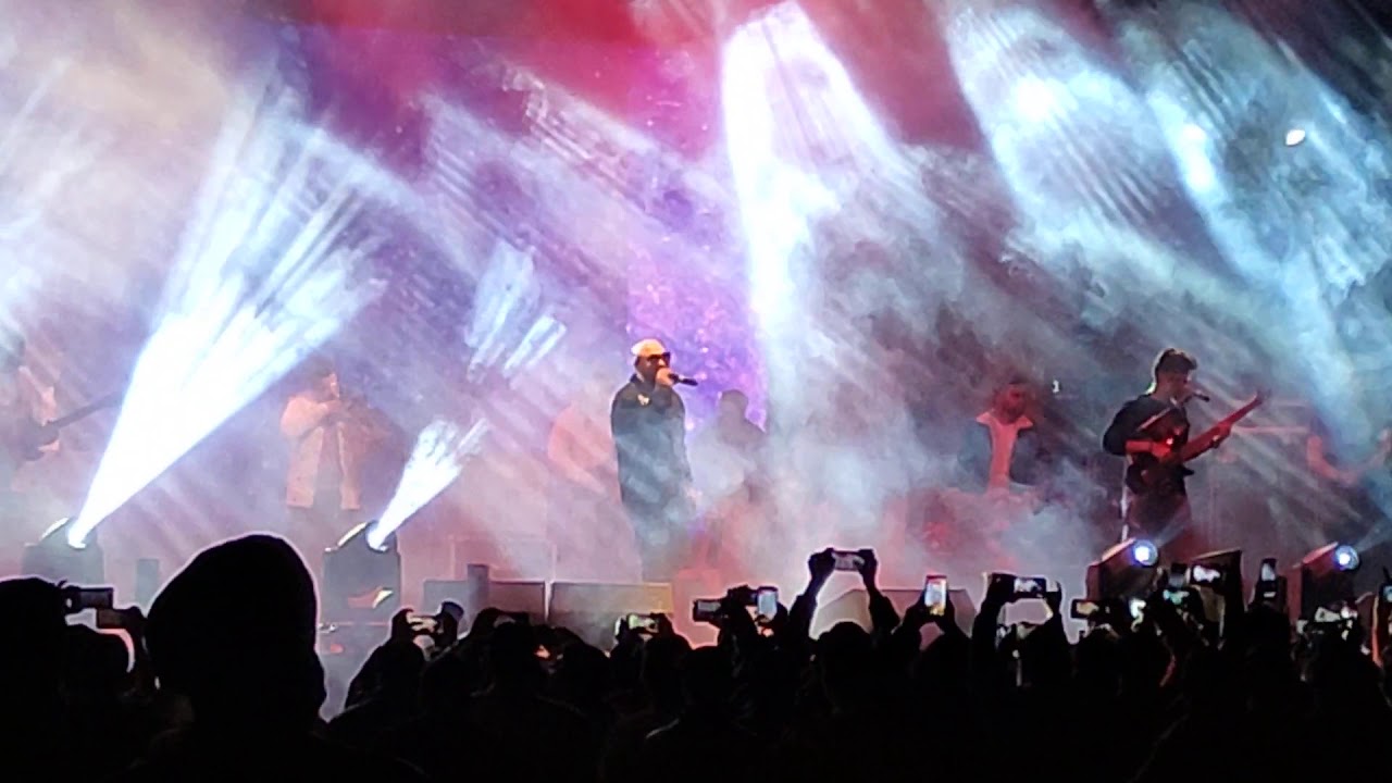 B PRAAk live show in jhansi