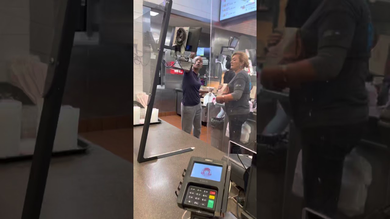 Wendys employees being disrespectful
