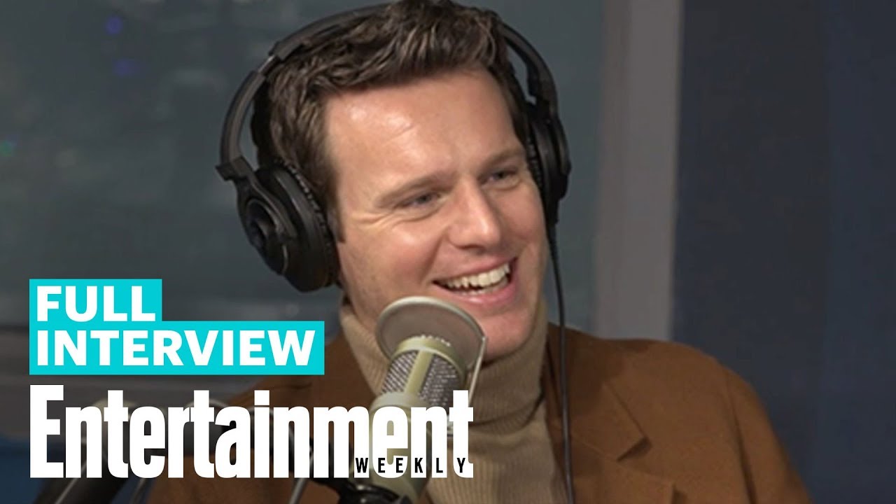 Jonathan Groff Dishes On Disney's 'Frozen 2', His Career & More | Entertainment Weekly