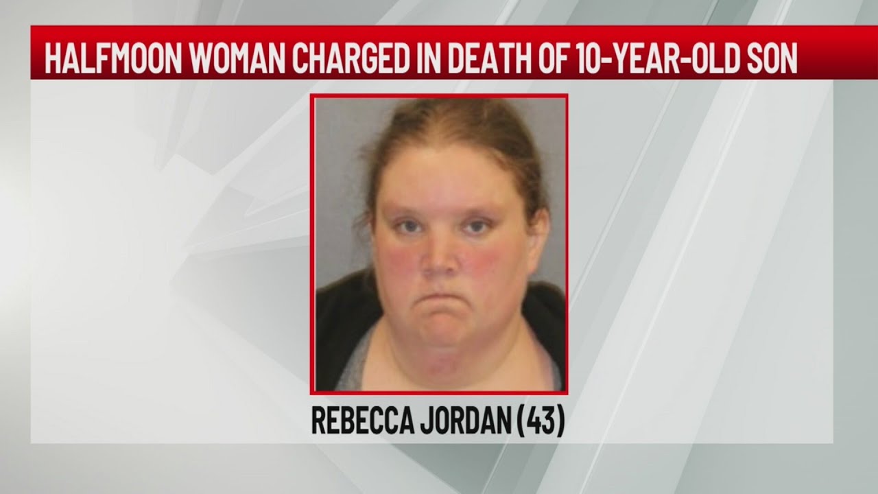 Жительница города Хафмун арестована по подозрению в смерти 10-летнего сына.