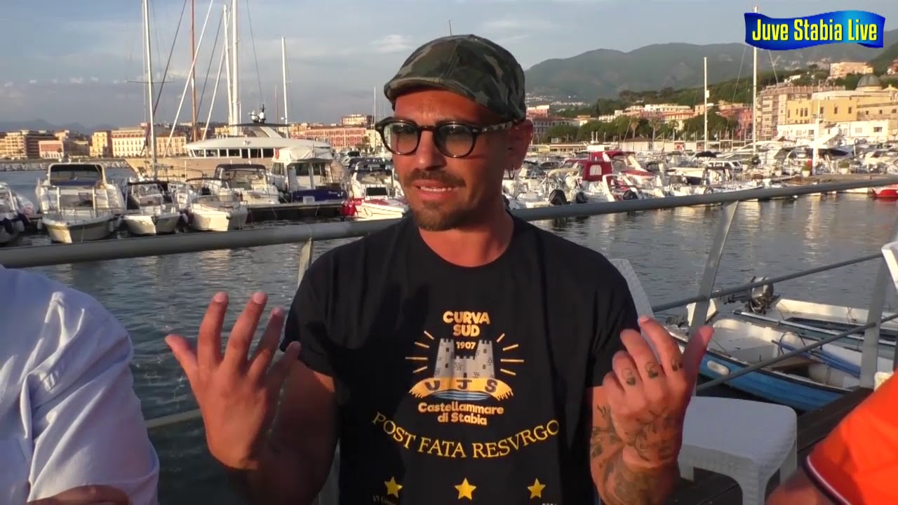 Juve Stabia Live ViViCentro Stabiesi al 100%   Intervista a Emanuele Tremante capo ultras del tifo s