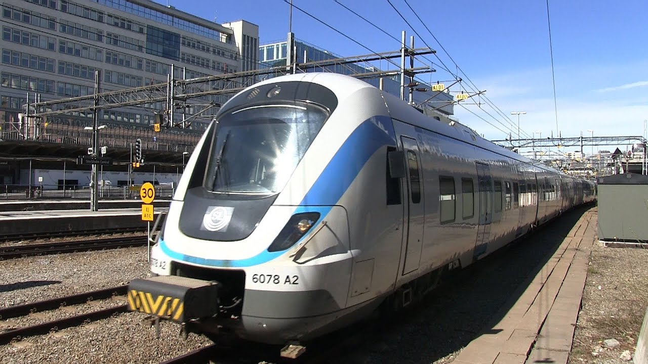 Tåg X60 pendeltåg i Stockholm