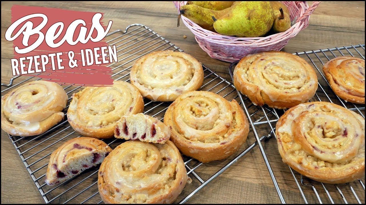 Hefeschnecken mit Füllung backen | Birnen- Cranberry Schnecken mit Cashewkernen Rezept