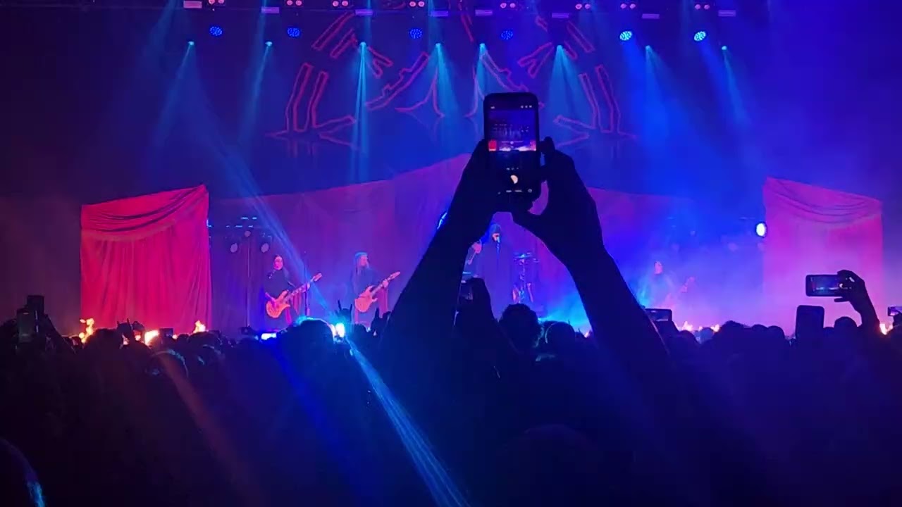 Avatar Live Zénith Paris 