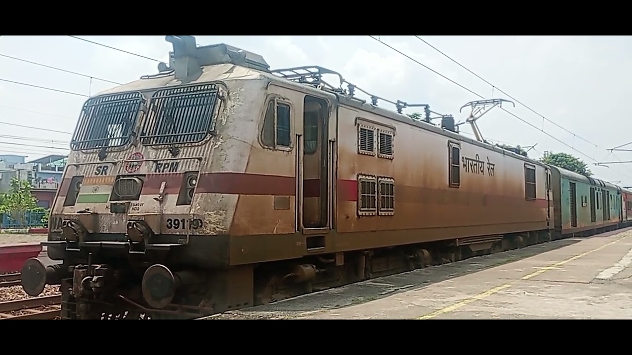 15484 mahananda express excilated super speed with sound 