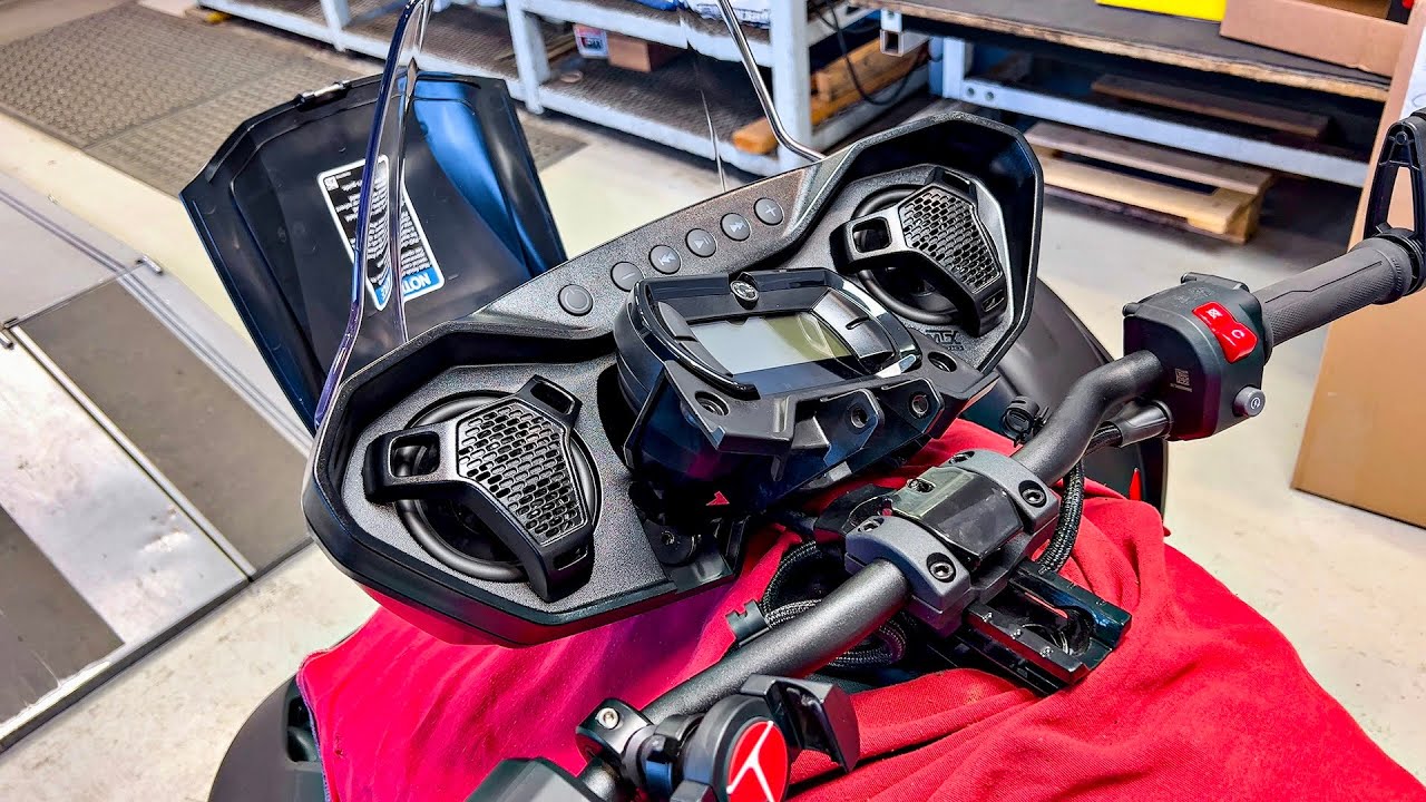 Adjusting Handlebar Alignment!! • 2022 Ryker 900..! | TheSmoaks Vlog_2431