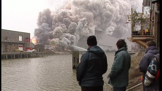7 minuten 2016 - 20 jaar na CMI-brand Heijplaat