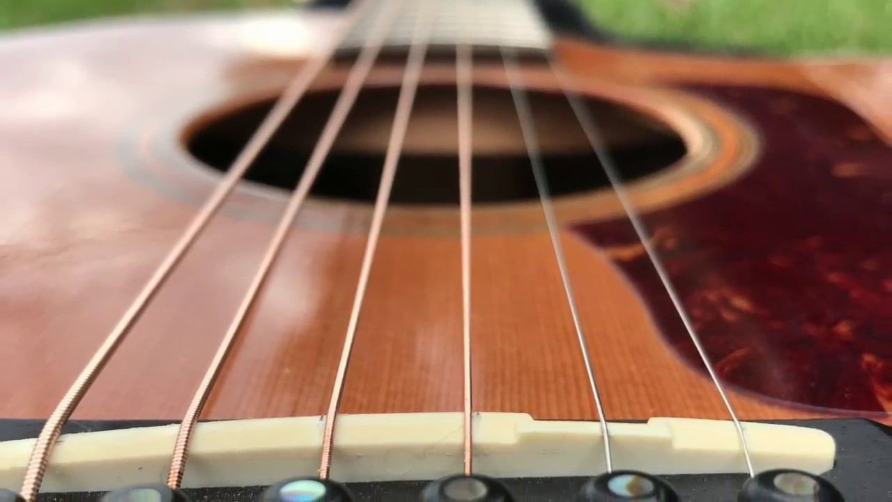 Taylor 714ce (2003) audio demo