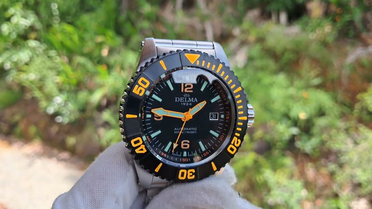 Delma Blue Shark IV Dive Watch - Black with Black Bezel