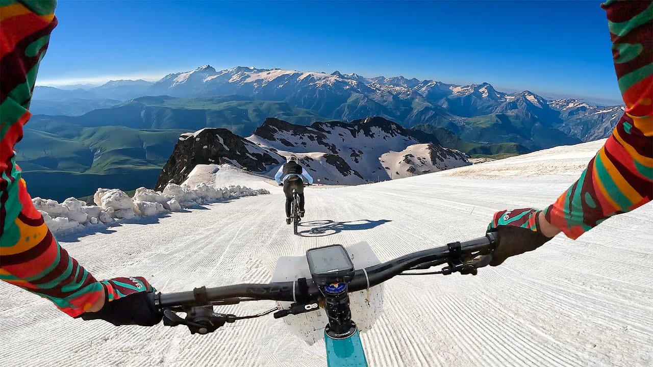 MY FIRST TIME RACING MEGAVALANCHE -- Bike, Practice, Qualifiers, Finals