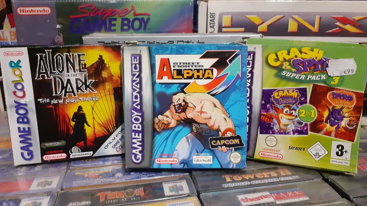 Je teste mes nouveautés Game Boy COLOR & ADVANCE