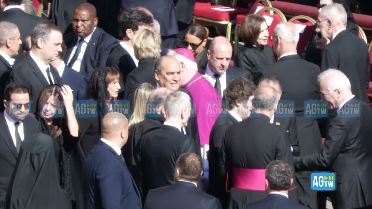 Da Trump a Macron, i grandi della Terra al funerale di papa Francesco