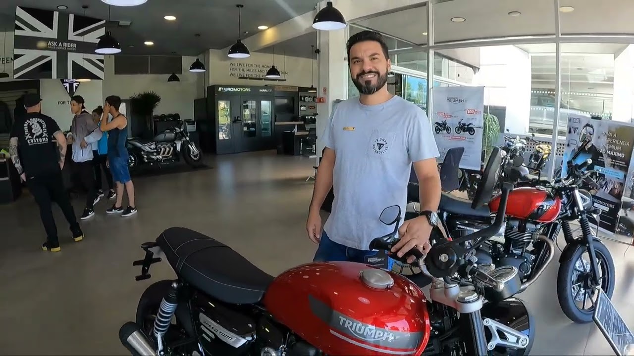 ADOREI A SPEED TWIN 1200 DA TRIUMPH, ESSA TIVE QUE POR NA PISTA... | CAFÉ RACER