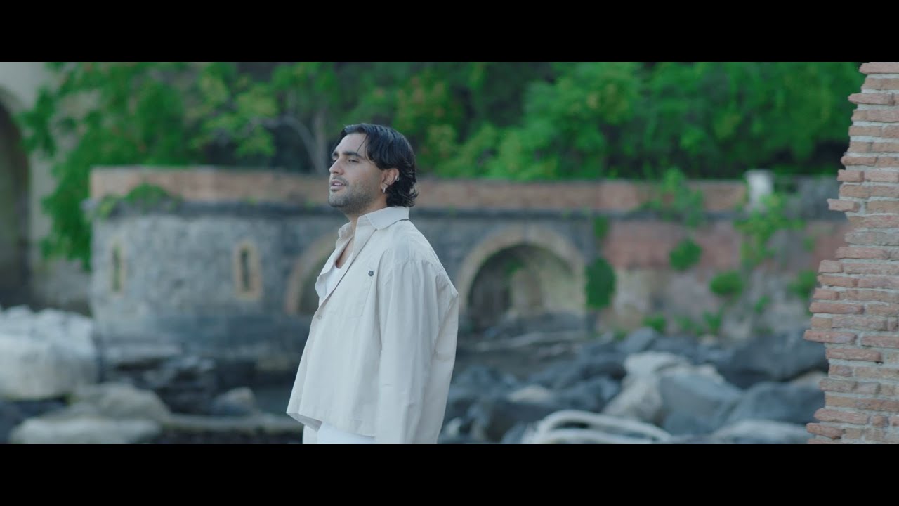 Francesco Da Vinci - PARTENOPE (Official Video)
