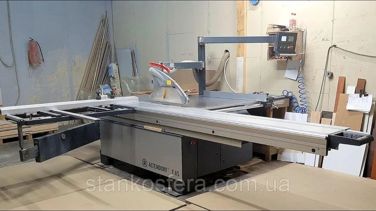 Altendorf F45 форматно раскроечный станок с цифровым индикатором размеров Digit X б/у