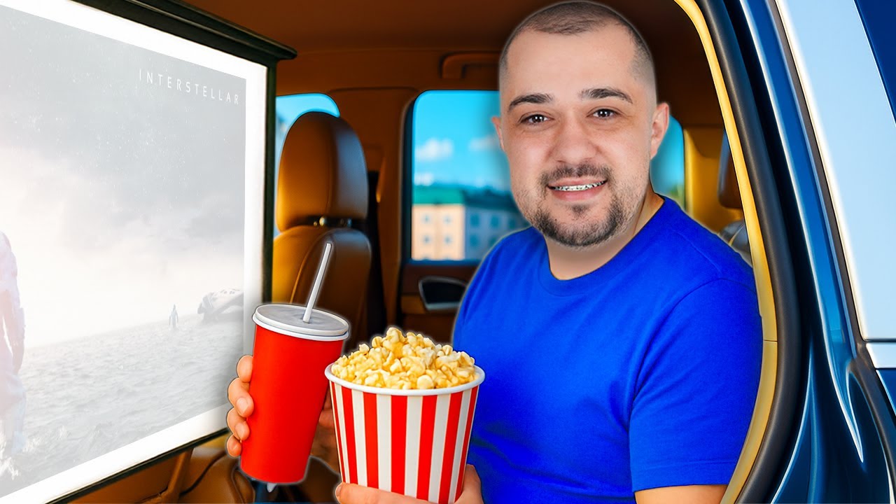 AM DESCHIS UN CINEMA ÎN PROPRIA MAȘINĂ