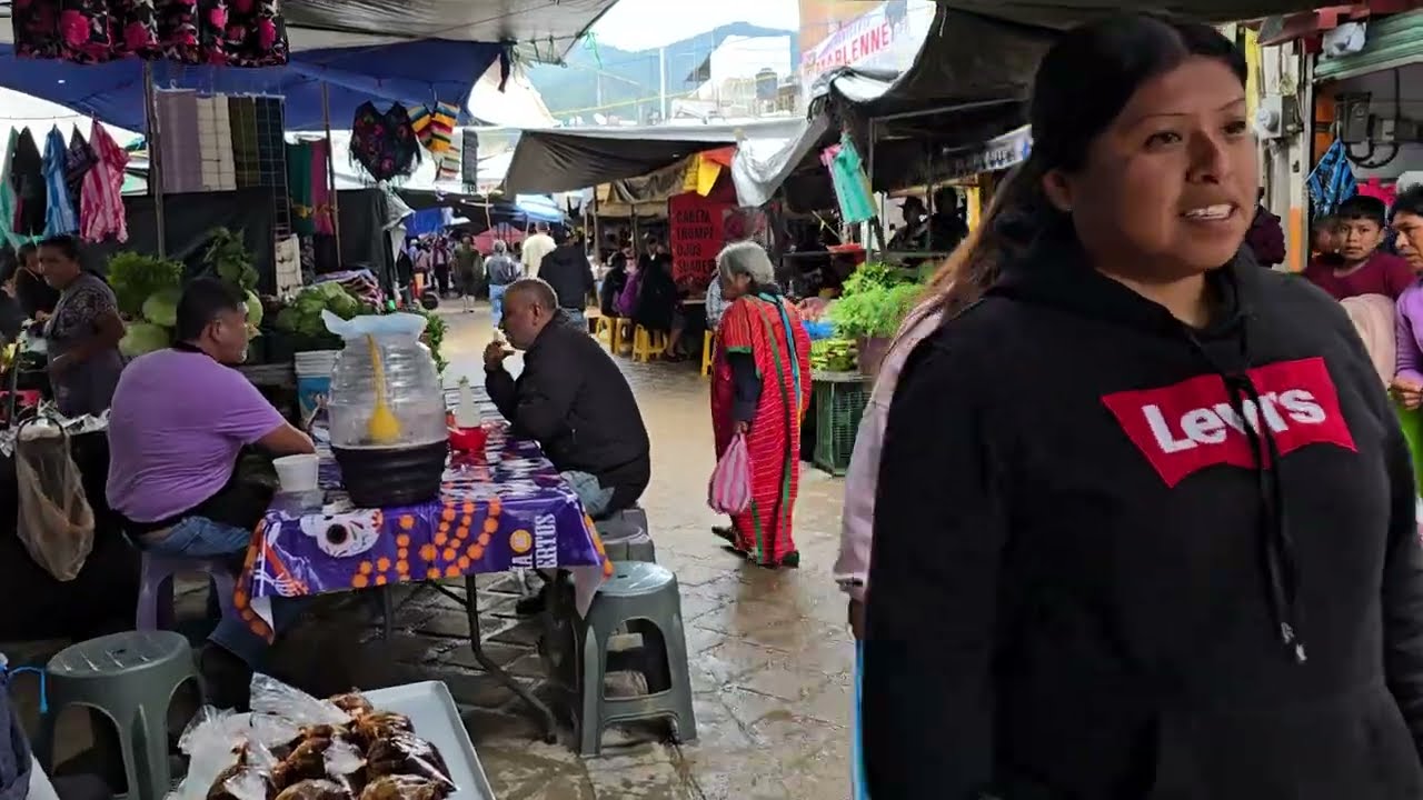Juxtlahuaca 20 de octubre 2025 plaza de dia de muertos 